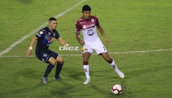 Solo Montes, Denil y 'Colocho' se salvan: La calificación del Motagua en la final ante Saprissa