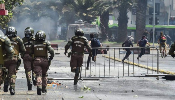 Disturbios, sangre y muertos... ¡Santiago de Chile, sede de la final de Copa Libertadores en crisis social!