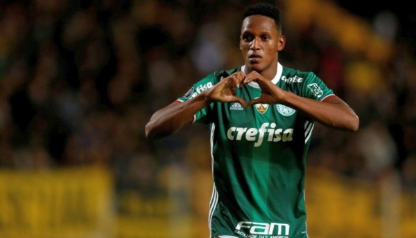 Rumores/Fichajes en México: Un tico podría ser la bomba en la Liga MX