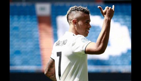 ¡A lo grande! Así fue la presentación de Mariano Díaz en Real Madrid