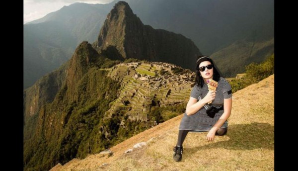Las selfies más curiosas y que no fallan en las redes sociales