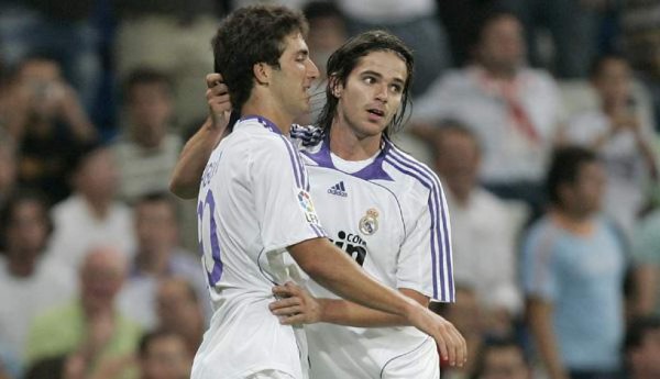 Uno se suicidó: Once futbolistas que le 'bajaron' la novia a otro jugador