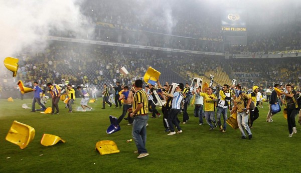 ¡Heridos y muertos! Los clásicos más peligrosos en el mundo