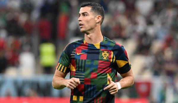 Mientras tanto en Qatar, Cristiano Ronaldo no jugaría el duelo ante Corea del Sur por molestias en su pie.