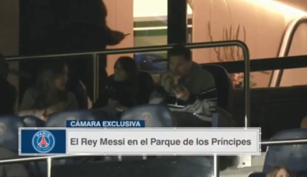 El viaje le dio hambre: así fue captado Messi con Antonela Roccuzzo en el triunfo del PSG; Mbappé recibe regalito