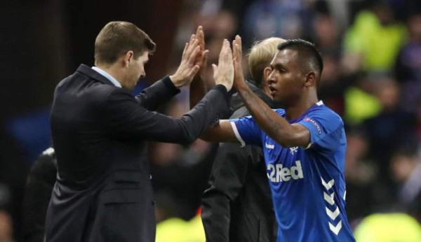 Mercado: Inter confirma baja y Barça elige delantero; nuevo fichaje del Real Madrid