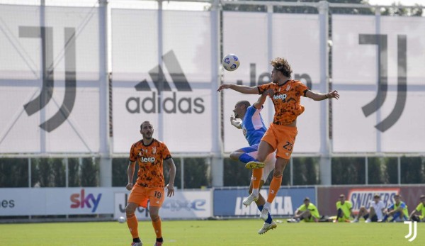 Cristiano Ronaldo ya factura y hay nuevo ídolo: Así fue el debut de Andrea Pirlo con Juventus&nbsp;&nbsp;