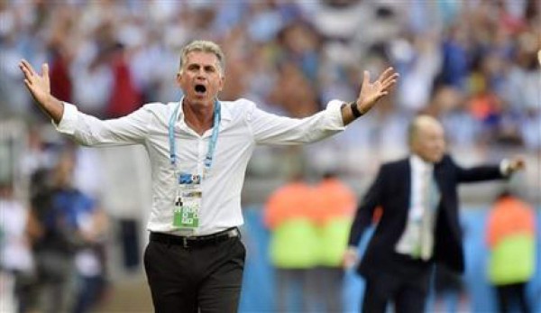 ¡'Bolillo' hace historia! El colombiano está en la lista de entrenadores que en más mundiales ha dirigido