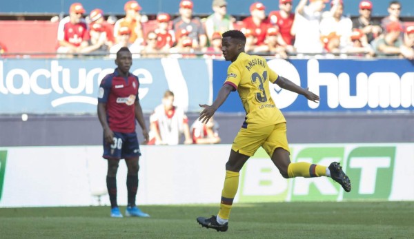 FOTOS: La alegría de Ansu Fati, el gesto de Piqué y la dura batalla entre Osasuna y Barcelona
