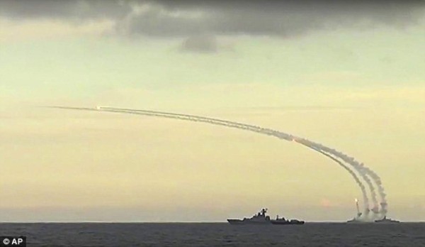 Los mensajes escritos por bombarderos rusos a los terroristas