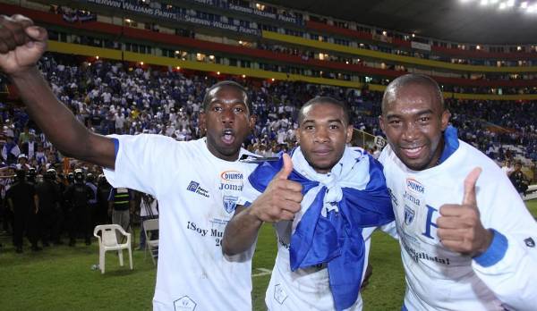 Sus hermanos Johnny, Wilson y Jerry fueron mundialistas, solo él no pudo conseguirlo.