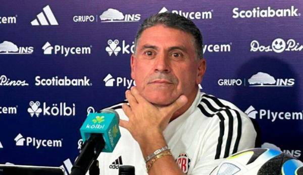 Manfred Ugalde debe dar el primer paso para que vuelva a ser convocado, condicionó Luis Fernando Suárez.