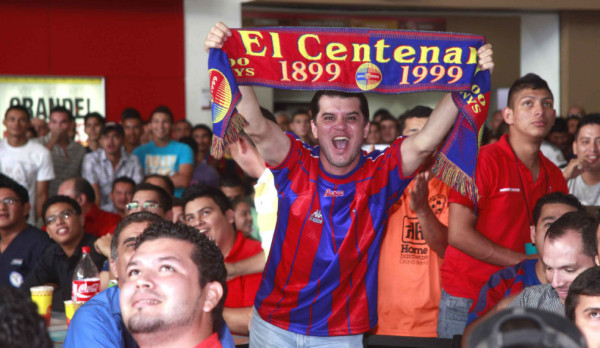 Ambiente en Honduras del clásico Real Madrid-Barcelona