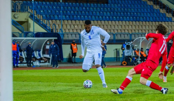 Tres bajas y un 11 modificado: La alineación que Coito prevé para el Honduras-Grecia