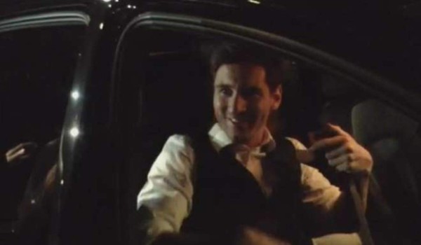 FOTOS: Messi paralizó una obra teatro en pleno desarrollo con su presencia