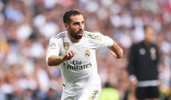 Alineación del Real Madrid para bajarse al Barça y ser líder de la Liga Española
