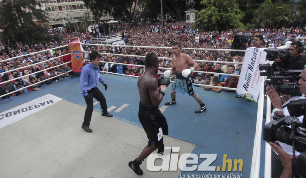 El 'Escorpión” Ruiz vuelve a perder con el Nicaragüense Rafael Castillo,