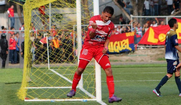 El salvadoreño Óscar Cerén busca un lugar en el Orlando City