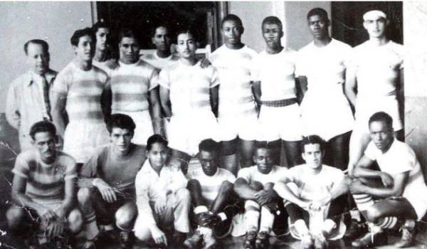 Blog de Elmer López: Club Deportivo Victoria, primer campeón del fútbol hondureño