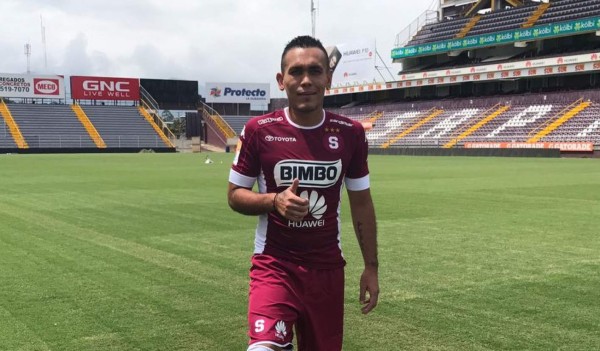 Rumores y fichajes: Mundialista tico interesa a grandes equipos debido a su buen momento en segunda división