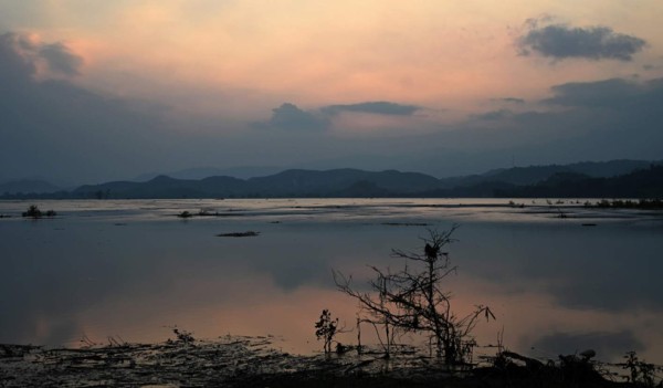 Fotos: Lluvias torrenciales del ciclón Eta resucitaron lagunas desaparecidas en San Pedro Sula