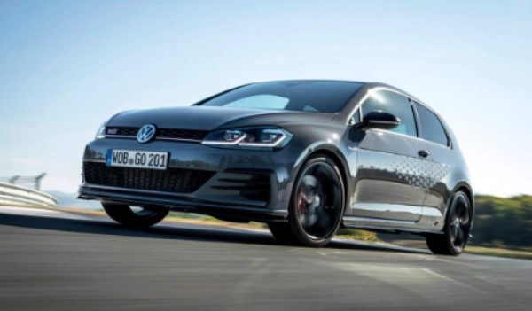 ¡Impresionante! La lujosa colección de autos que tiene Hakim Ziyech nuevo jugador del Chelsea