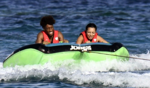 FOTOS: Las picantes vacaciones de la figura de la Champions League con su infartante novia&nbsp;&nbsp;