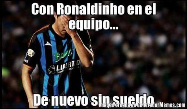 Memes de Ronaldinho por su llegada al Querétaro de México