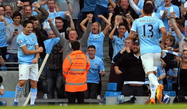 El Manchester City de Pellegrini goleó 4-1 en clásico ante el United.