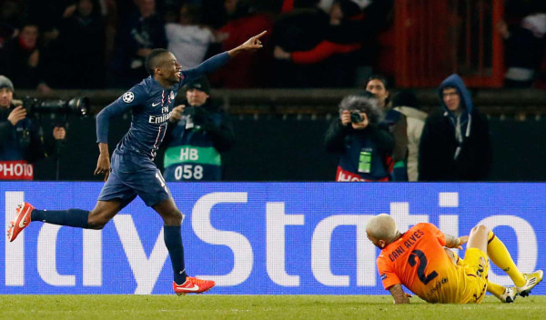 PSG saca empate de último minuto ante Barcelona en la 'Champions'.