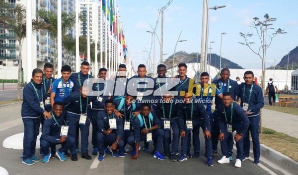 El álbum imperdible de Alberth Elis, el nuevo jugador del Monterrey de México