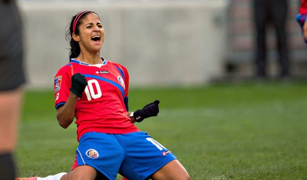 Shirley Cruz, la costarricense que brilla en el equipo femenino del PSG
