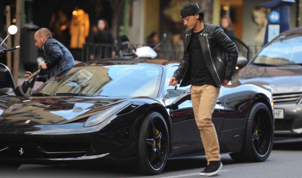 ¿Ridículos o elegantes? Los cracks del fútbol que mejor y peor se visten