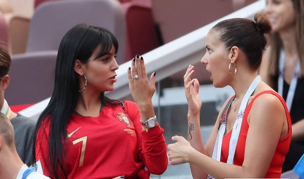 EL COLOR: El costoso regalo de CR7 a Georgina y la alegría de los uruguayos en Rusia