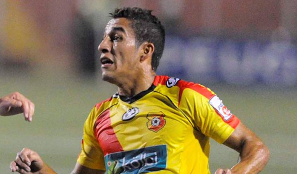 RUMORES Y FICHAJES: Defensor español llega al fútbol de Costa Rica