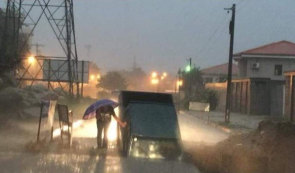 FOTOS: El caos que desató más de una hora de lluvia en San Pedro Sula