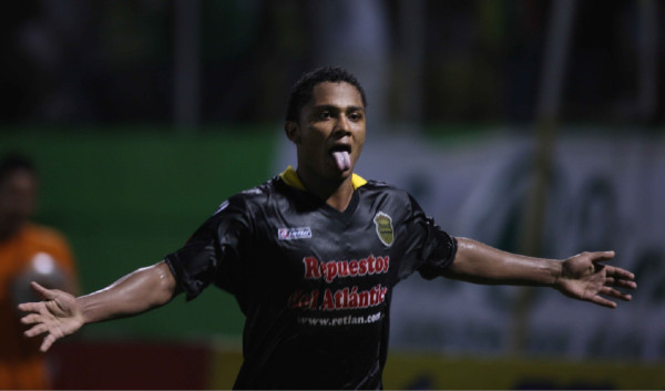 Dos jóvenes del Real España a prueba a la MLS