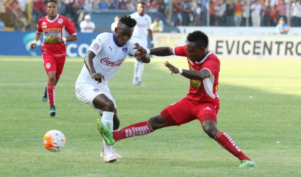 Las mejores fotos del partido de la gran final entre Olimpia y Real Sociedad