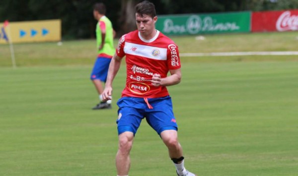 Bryan Oviedo: 'Tenemos fe, creemos en nosotros'