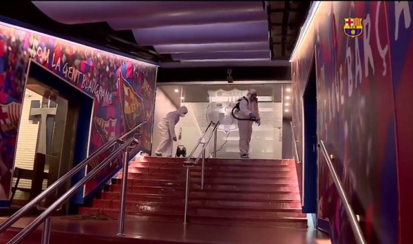 Fotos: El nuevo y raro festejo de Messi y así lució el Camp Nou en tiempos de coronavirus