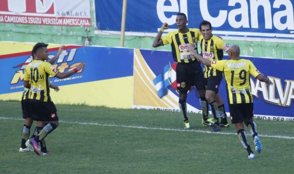 En el álbum del recuerdo: Los clásicos entre Real España y Olimpia