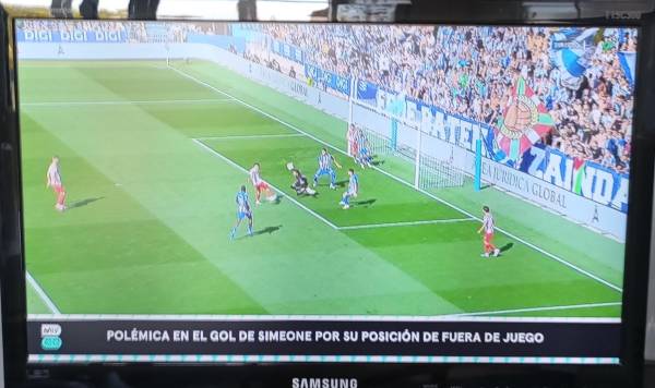 OFICIAL: la Liga Española confirma el error arbitral que ayudó al Barcelona y lo que señala sobre Real Madrid