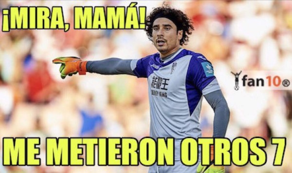 Crueles memes contra 'Memo' Ochoa por 'comerse' otros siete goles