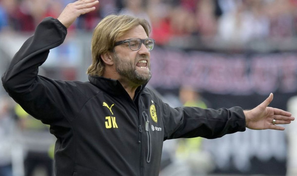 Klopp es multado por 'comportamiento indecente' tras juego de Bundesliga
