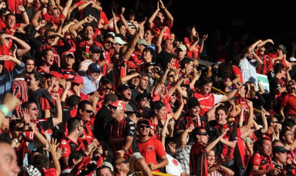 ¡Llegan a un grande! Así es Alajuelense, club al que llegará Rojas y Garrido