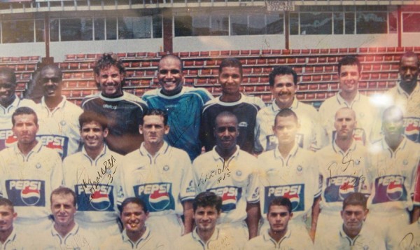 Las fotos nunca vistas de Donis Escober