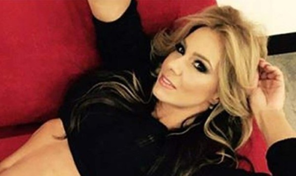 ¿Estrella de cine para adultos es novia de futbolista?