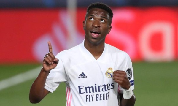 Mercado: La carambola Messi-Mbappé, bombazo del PSG y el Choco Lozano es noticia