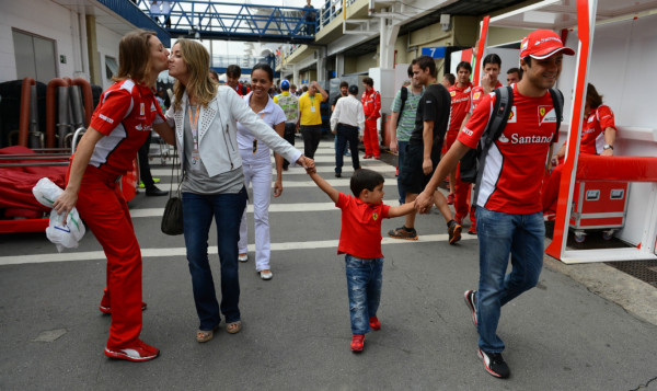 Vettel se coronó tricampeón en Brasil