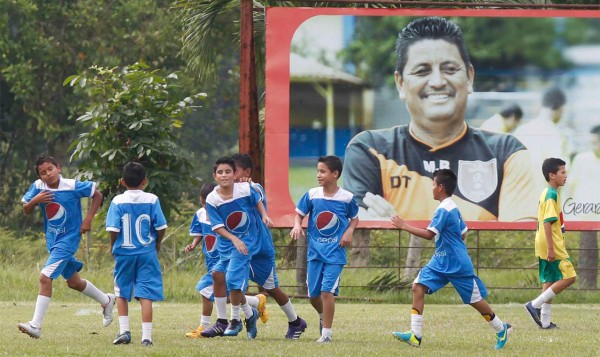 Las mejores imágenes de las semifinales en la Copa Gatorade 2015